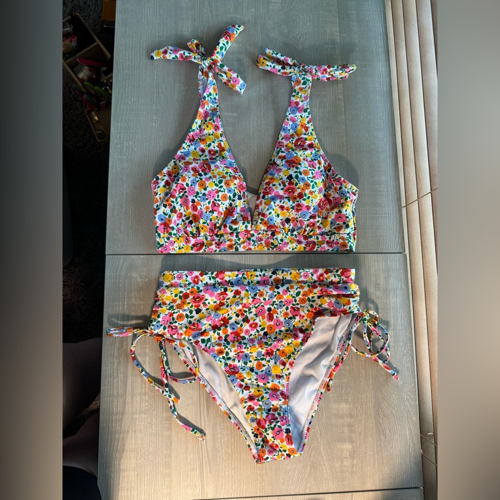 SHEIN Floral High Waisted Bikini Set